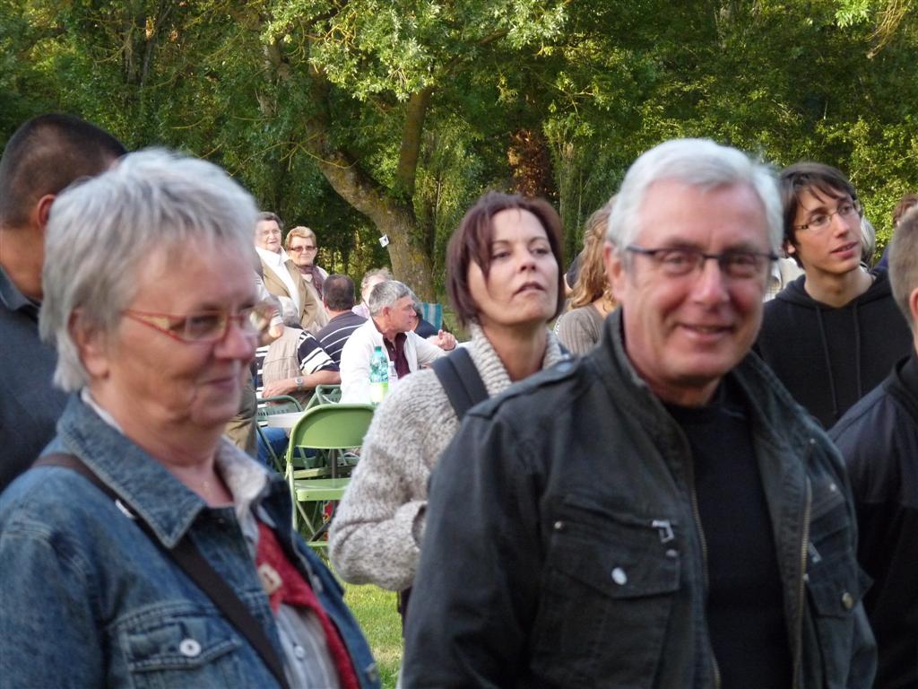 p1000786